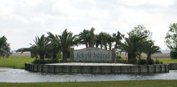 Entrance sign