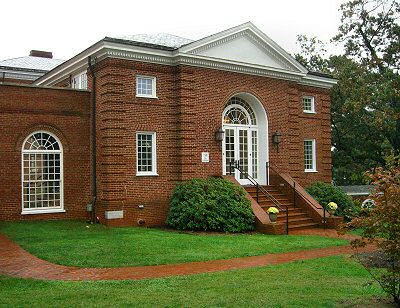Lee Library