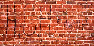 Charlie Hurt, Competition Alley