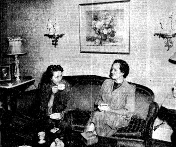 Patricia Neal and Maude Neal Mahan