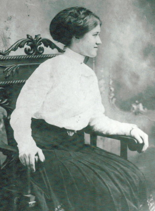 Dora Thorne Mitchell Farrior