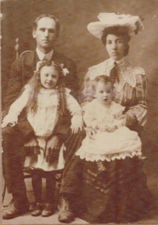 Esca, Minnie, Lula, and Trubie Mitchell